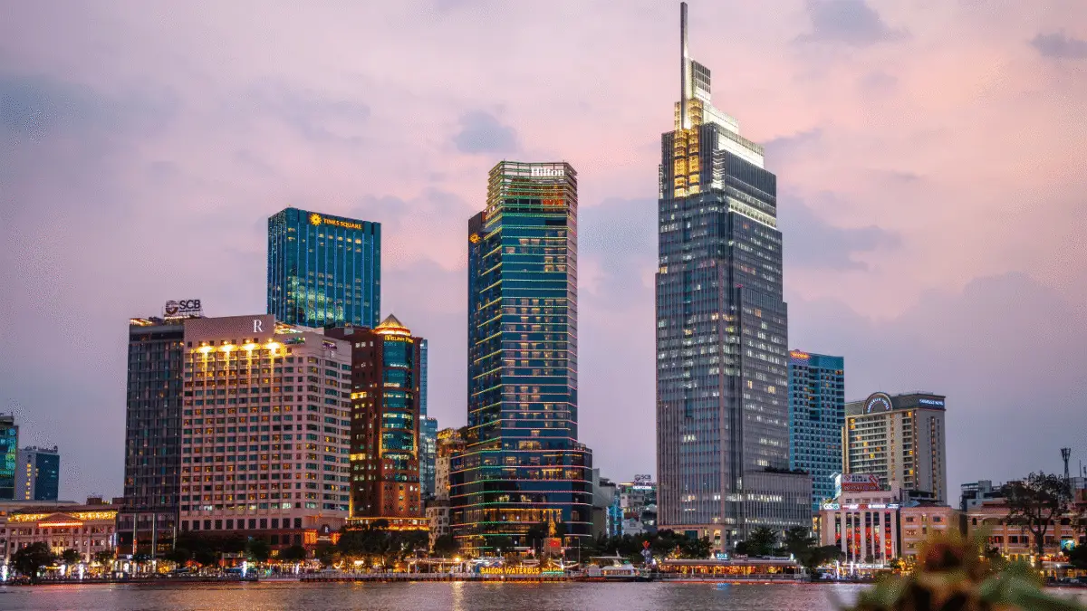 Muon Nghe - Top 10 side quests for your second trip to HCMC - Things to do in Ho Chi Minh City - Featured Image