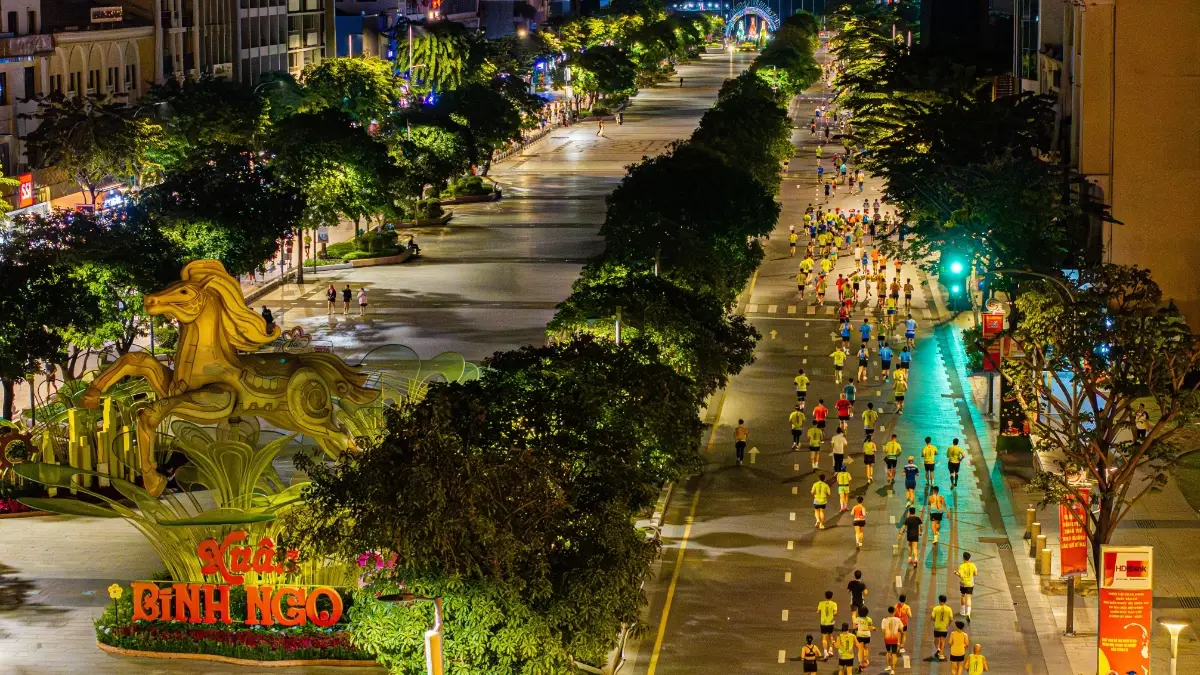 Muon Nghe - Top 10 side quests for your second trip to HCMC - Things to do in Ho Chi Minh City - Nguyen Hue Walking Street
